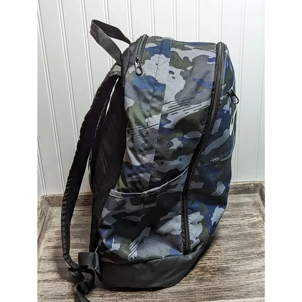 Nike Camo Backpack With Comfort Straps - Picture 5 of 9